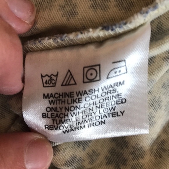 Classic Blues Collection Capris. Size 16 - Picture 8 of 8